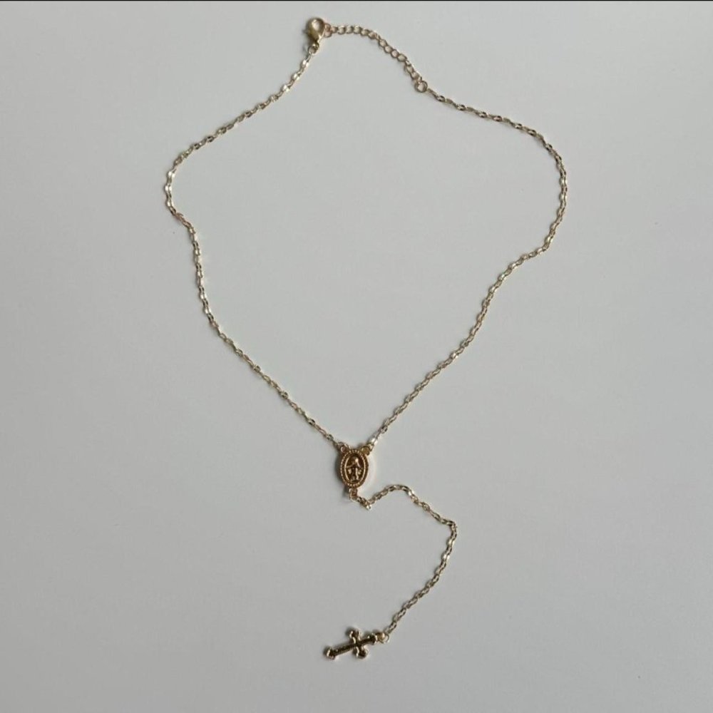 Y2K 2000s gold rosary bead style Jesus piece necklace